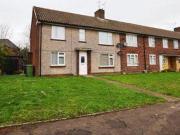 2 Bedrooms Maisonette for rent in Millbrook Road, Bushey...