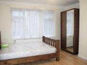 2 Bedrooms Maisonette for rent in Neasden Lane North,... 2 Bedrooms Maisonette for rent in Neasden Lane North,...