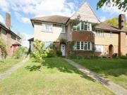 2 Bedrooms Maisonette for rent in Oakwood Close,...