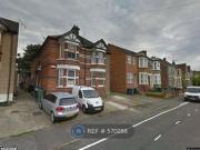 2 Bedrooms Maisonette for rent in Roberts Road, High...