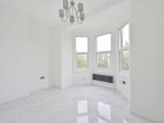 2 Bedrooms Maisonette for Rent in Stanley Road | Foxtons