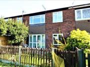 2 Bedrooms Maisonette for rent in The Retreat, Grays RM17