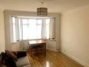 2 Bedrooms Maisonette for rent in Uxbridge Road,...