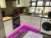 2 Bedrooms Maisonette for rent in Victoria Road, Horley RH6