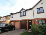 2 Bedrooms Maisonette for rent in Vienna Grove, Blue...