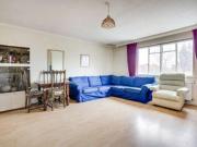2 Bedrooms Maisonette for sale in Crane Court, Sheen...