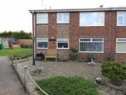 2 Bedrooms Maisonette for sale in Llanberis Grove,...