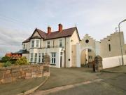 2 Bedrooms Maisonette for sale in Queens Road, Old...