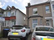 2 Bedrooms Maisonette for sale in Ranelagh Road, Wembley HA0
