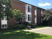 2 bedrooms Maplewood Court