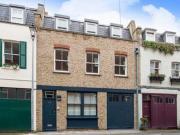 2 Bedrooms Mews house for rent in Devonshire Place Mews,...