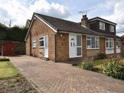 2 Bedrooms Semi detached bungalow for rent in Cherry...