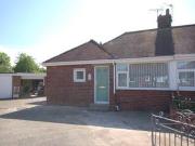 2 Bedrooms Semi detached bungalow for rent in Kinross...