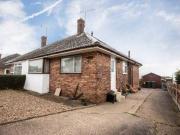 2 Bedrooms Semi detached bungalow for sale in 11...