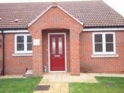 2 Bedrooms Semi detached bungalow for sale in Bramley...