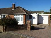 2 Bedrooms Semi detached bungalow for sale in Dormans,...