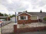 2 Bedrooms Semi detached bungalow for sale in Edgeworth...