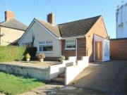 2 Bedrooms Semi detached bungalow for sale in...