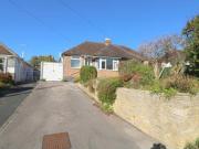 2 Bedrooms Semi detached bungalow for sale in Noverton...