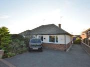 2 Bedrooms Semi detached bungalow for sale in Pensby...