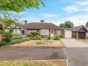 2 Bedrooms Semi detached bungalow for sale in Warren...