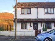 2 Bedrooms Semi detached house for rent in Bangor...
