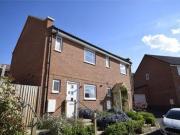 2 Bedrooms Semi detached house for rent in Bream Court,...