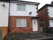 2 Bedrooms Semi detached house for rent in Chelford...