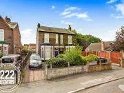 2 Bedrooms Semi detached house for rent in Cinnamon...