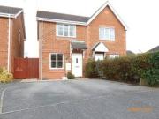 2 Bedrooms Semi detached house for rent in Dukes Way,...