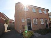 2 Bedrooms Semi detached house for rent in Dunnock...