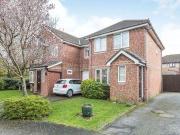 2 Bedrooms Semi detached house for rent in Gregory...