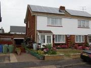 2 Bedrooms Semi detached house for rent in Hinde Close,...