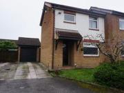 2 Bedrooms Semi detached house for rent in Kilsyth...