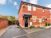 2 Bedrooms Semi detached house for rent in Knowle Close,...