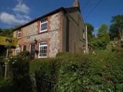 2 Bedrooms Semi detached house for rent in Lower Road,...