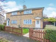 2 Bedrooms Semi detached house for rent in Maple Avenue,...