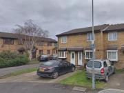 2 Bedrooms Semi detached house for rent in Overston...