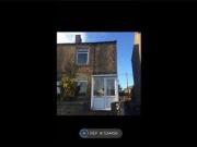 2 Bedrooms Semi detached house for rent in Parker...