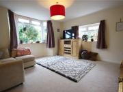 2 Bedrooms Semi detached house for rent in Priory Court...