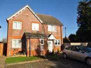 2 Bedrooms Semi detached house for rent in Rectory Lane,...