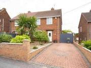 2 Bedrooms Semi detached house for rent in Rufford...