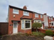 2 Bedrooms Semi detached house for rent in Sawley...