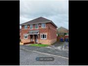2 Bedrooms Semi detached house for rent in Shanklin...