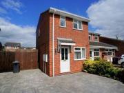 2 Bedrooms Semi detached house for rent in Slindon...