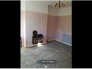 2 Bedrooms Semi detached house for rent in St James...