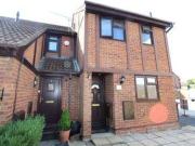 2 Bedrooms Semi detached house for rent in The Owlets,...