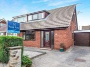 2 Bedrooms Semi detached house for rent in Valley Road,...