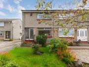 2 Bedrooms Semi detached house for sale in East...