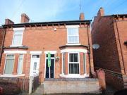 2 Bedrooms Semi detached house for sale in Edward Road,...